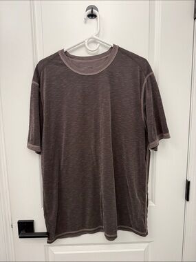 Tommy Bahama Reversible Men's Short Sleeve Crewneck T-Shirt - Washed Brown